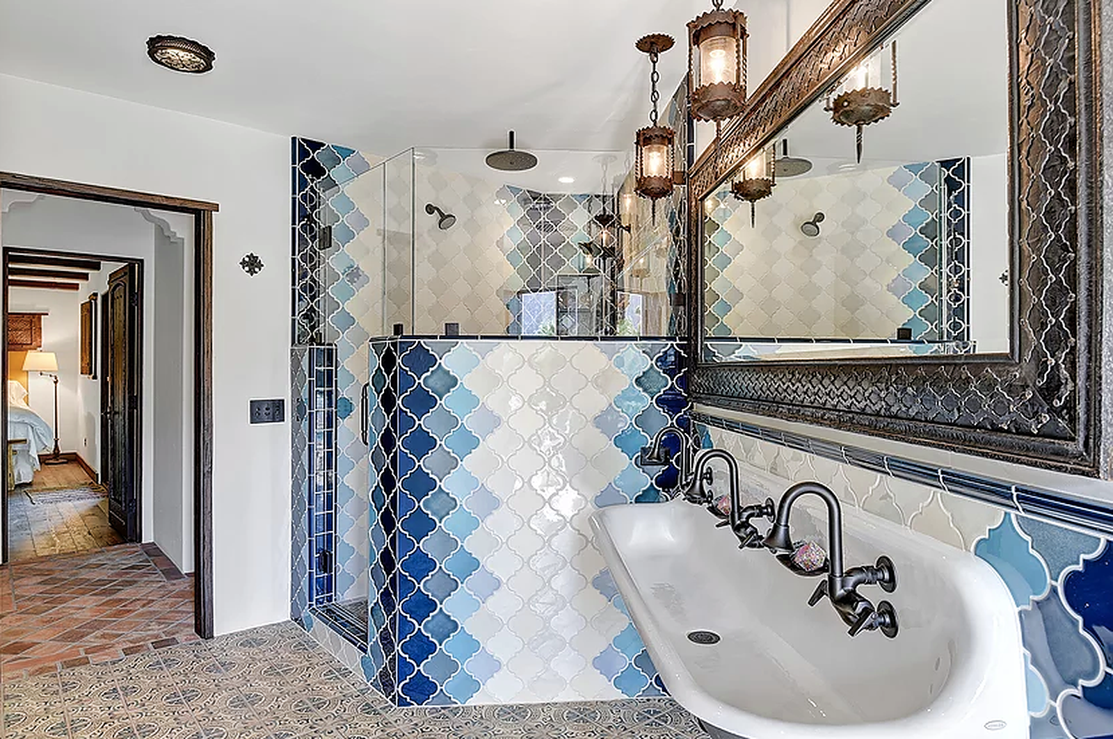 Vista House - Image 32